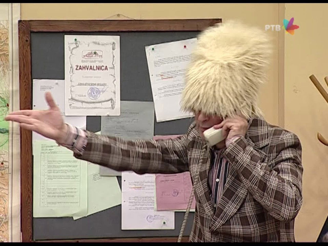 Government Job - Season 3 Episode 142 : 543 Šuškanje