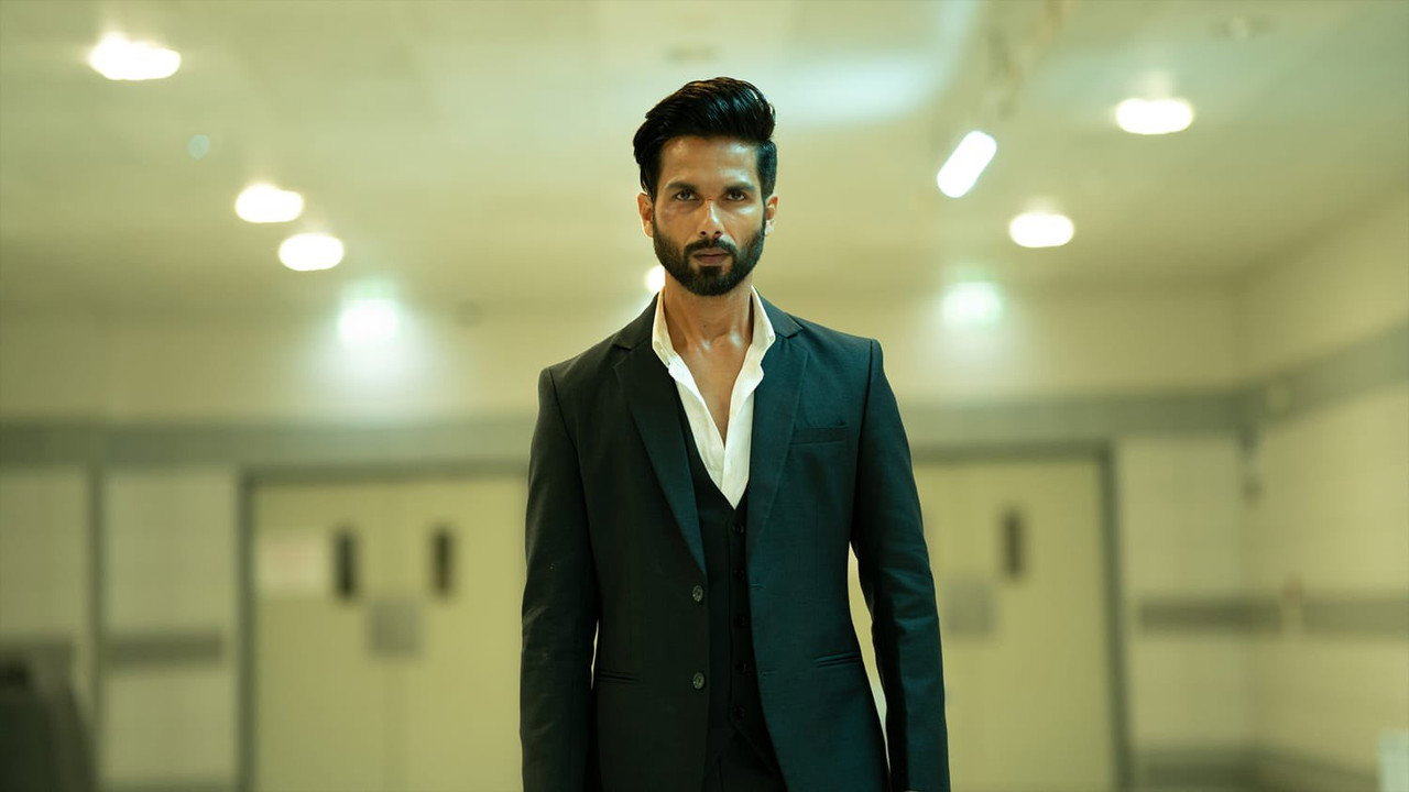 Bloody Daddy (2023) Hindi HD backdrop