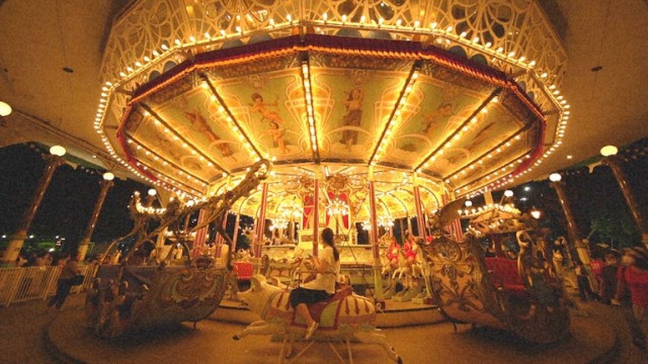 Document 72 Hours - Season 9 Episode 1 : Adios, El Dorado Carousel!