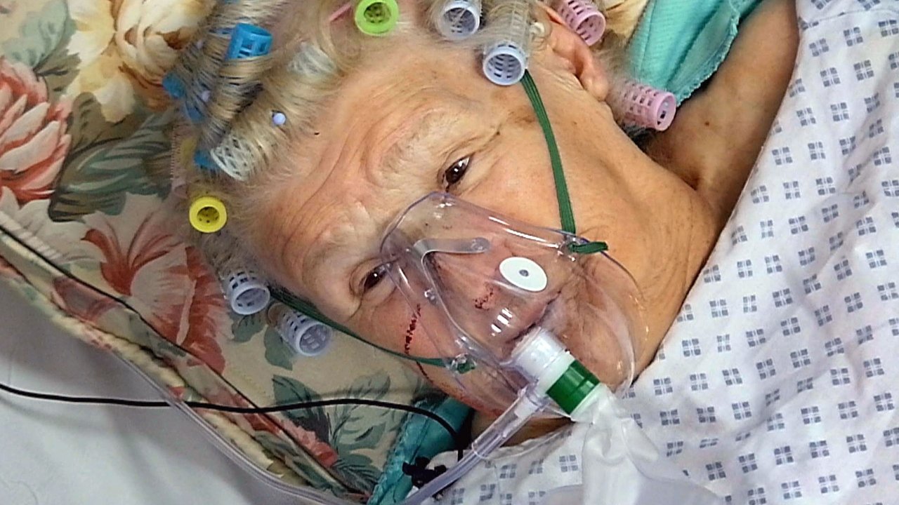 24 Hours in A&E - Season 12 Episode 7 : You've Got a Friend in Me