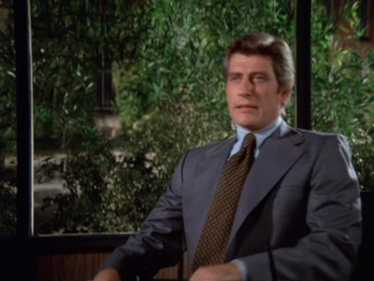 Mannix - Season 8 Episode 19 : Quartet for a Blunt Instrument