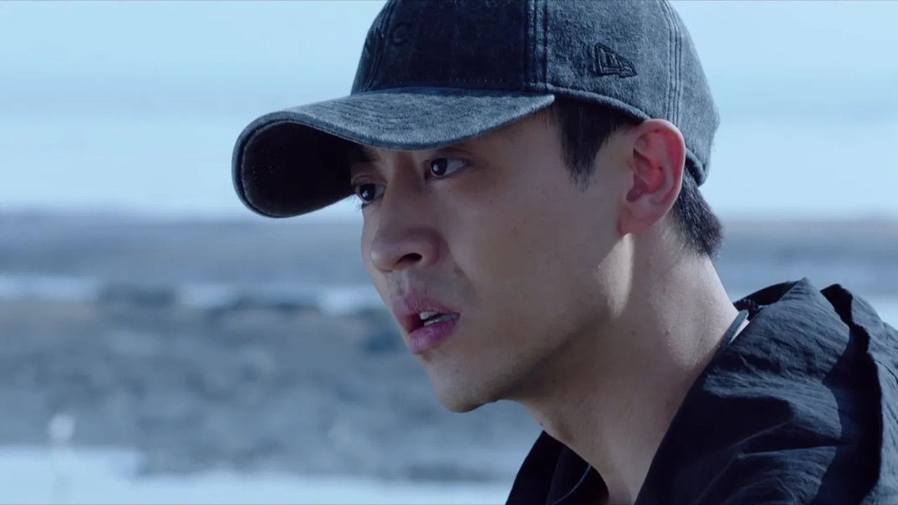 阳光之下 — Épisode 18