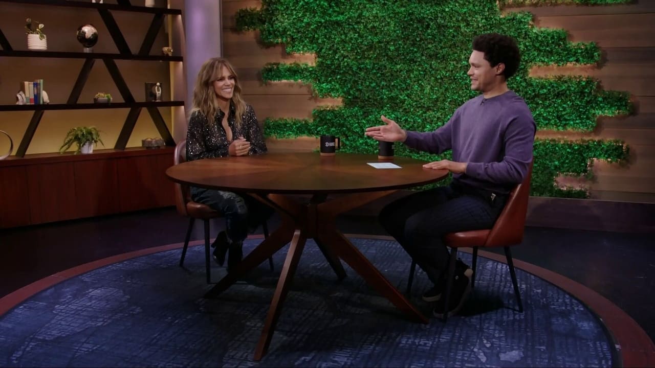 The Daily Show with Trevor Noah - Season 27 Episode 30 : November 18, 2021 - Halle Berry