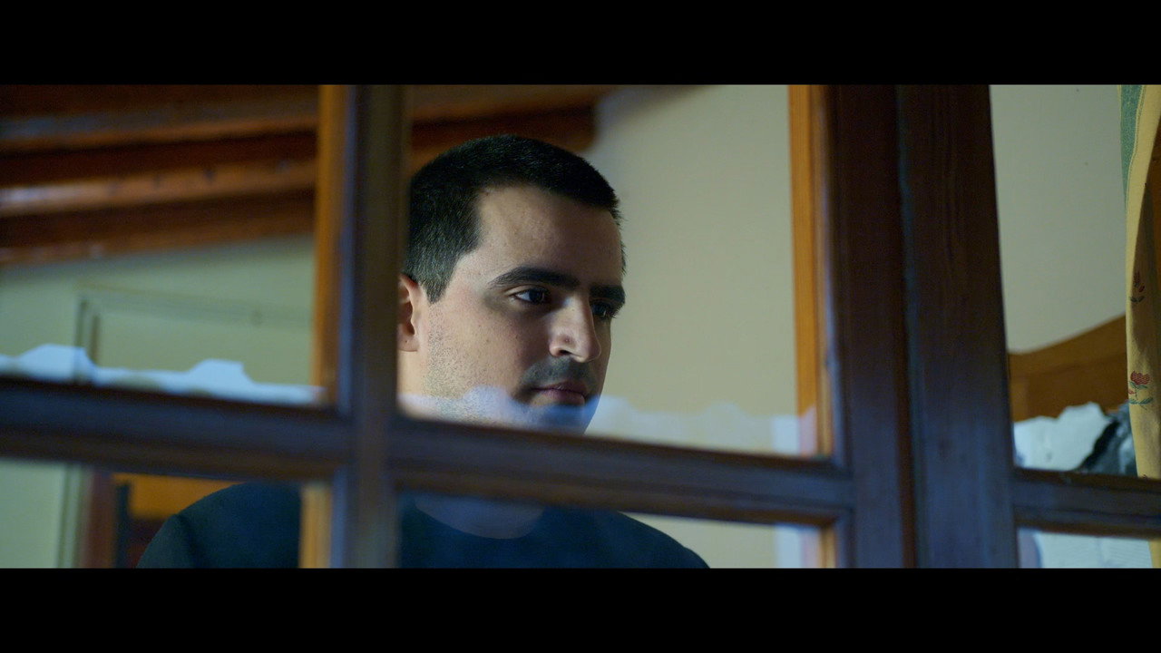 Idol of God still 3