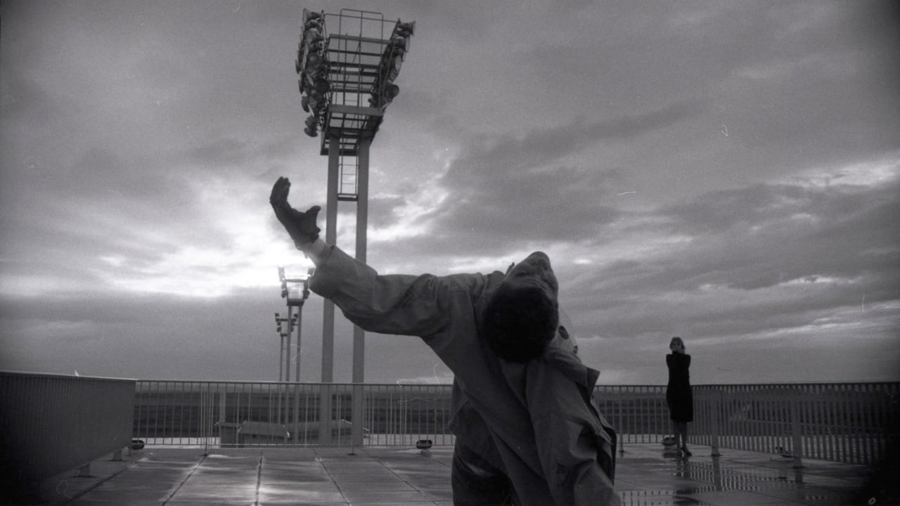 La Jetée Backdrop Image