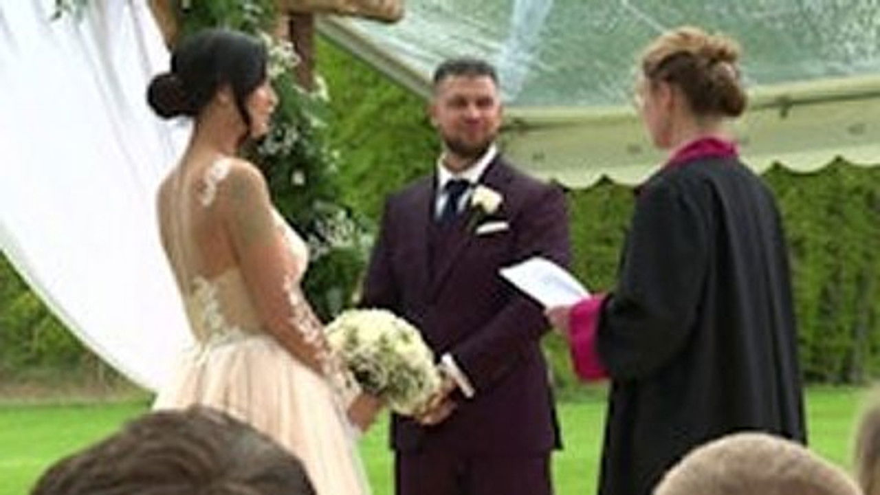 Familien fra Bryggen — Épisode 12