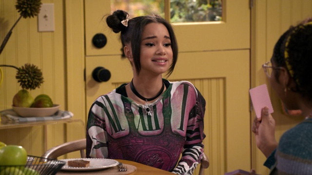 Wizards Beyond Waverly Place Scene 2