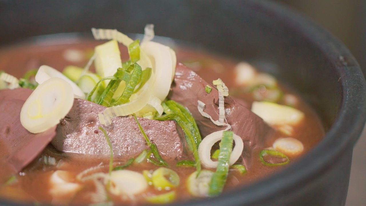 Chef's Go-To - Season 1 Episode 11 : Korean Soul Food: Ox Blood Hangover Soup
