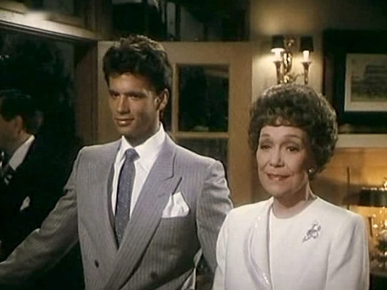 Falcon Crest - Season 4 Episode 6 : Lord of the Valley