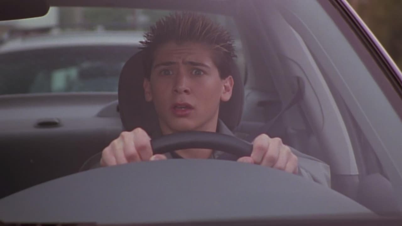 Malcolm in the Middle - Season 3 Episode 13 : Reese Drives