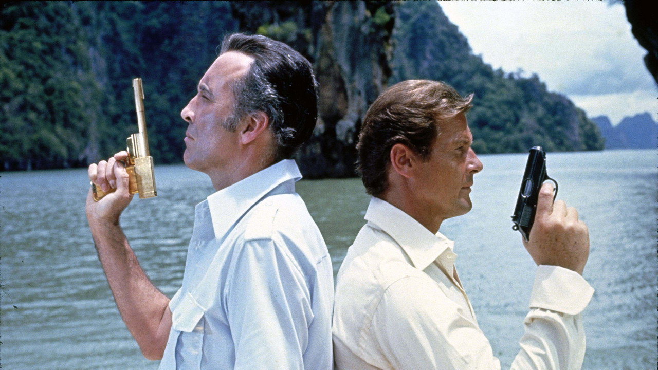 The Man with the Golden Gun background 48