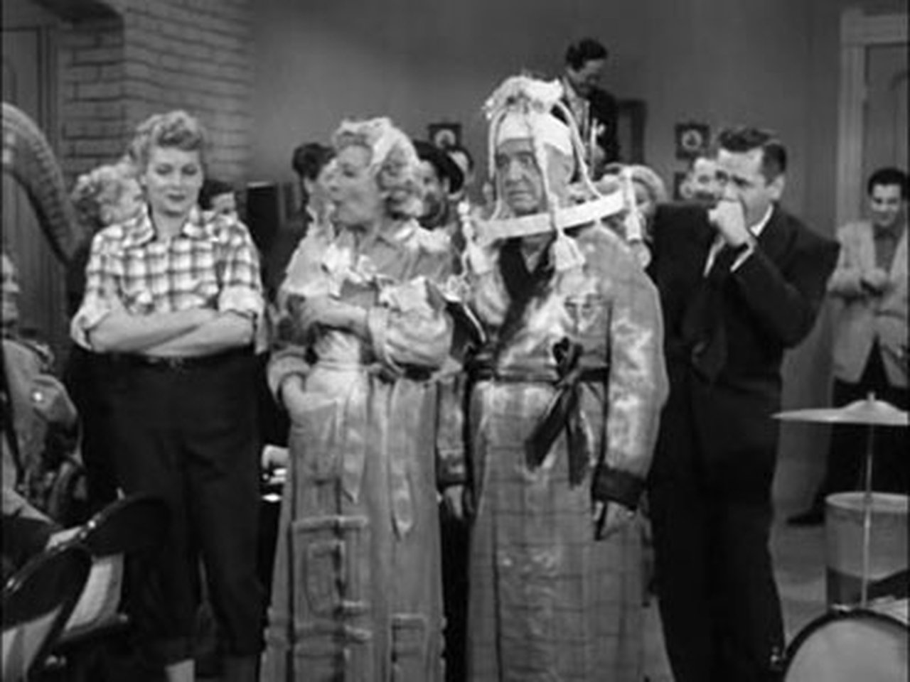 I Love Lucy - Season 1 Episode 18 : Breaking the Lease