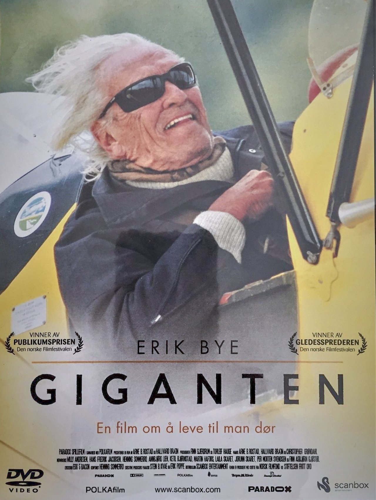مشاهدة فيلم Giganten مترجم بدون اعلانات - بوستر