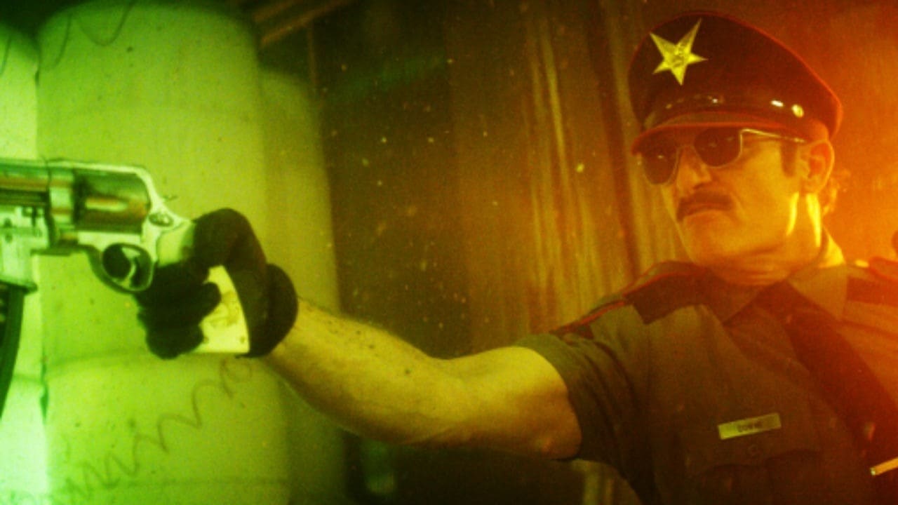 Scen från Officer Downe