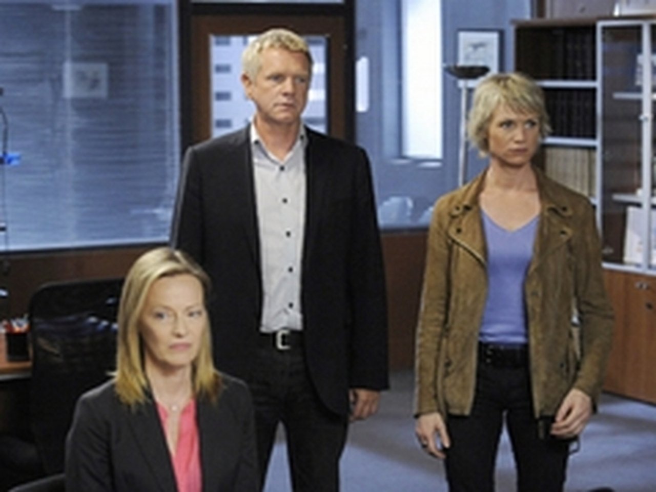 Research Unit - Season 6 Episode 3 : Episode 3