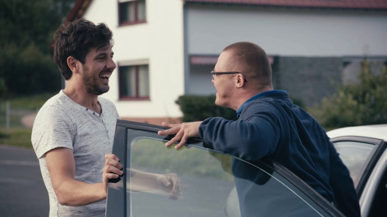 Down the road - Season 1 Episode 4 : Episode 4