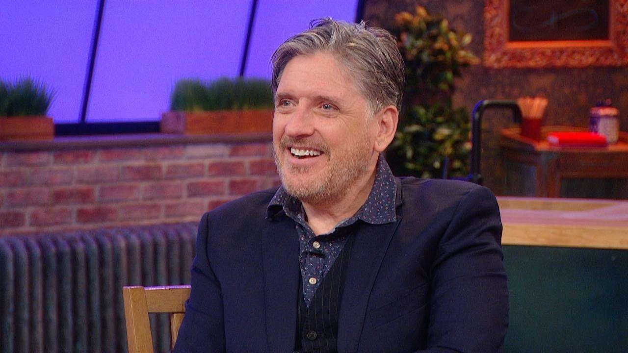 Rachael Ray - Season 13 Episode 99 : Craig Ferguson; DIY Tricks; Pasta with Chicken and Greens