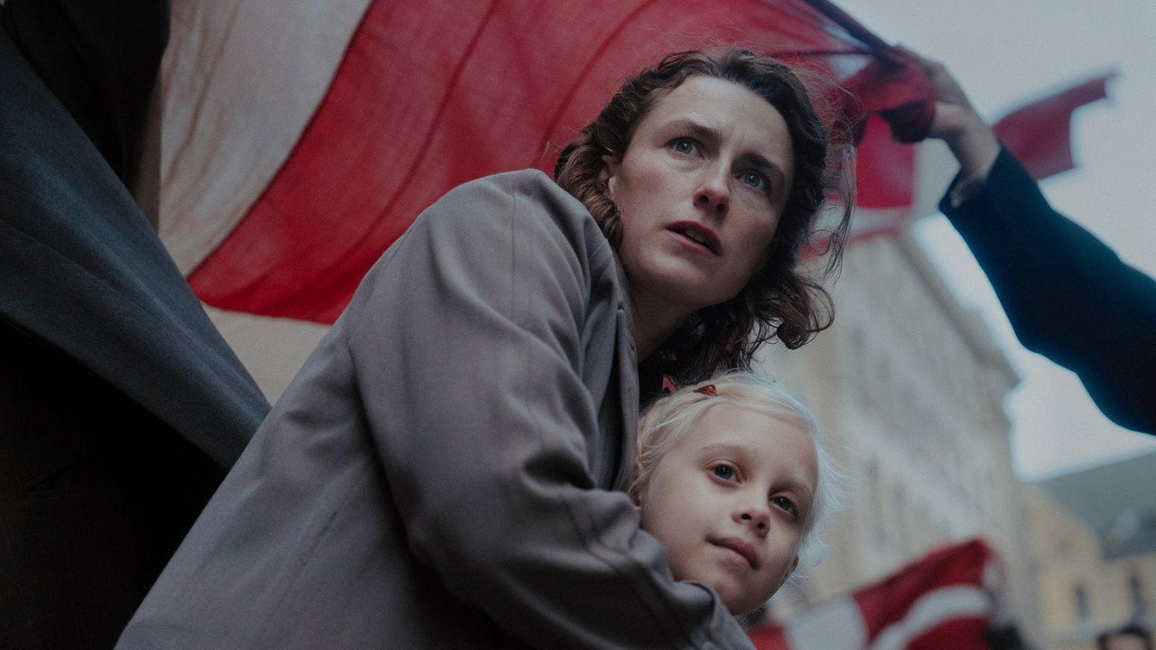 Woman Unknown still 3