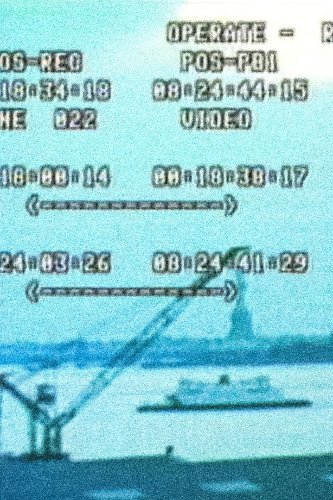 Media Shuttle: New York - Moscow Backdrop