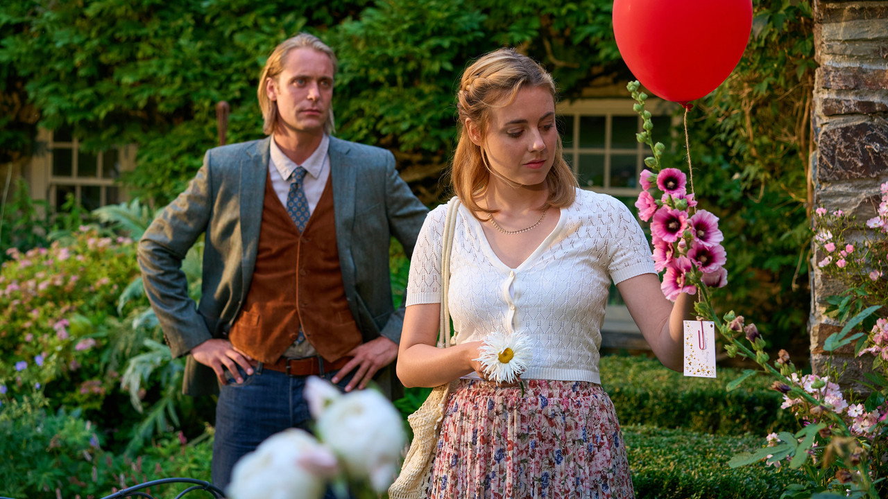 Four Balloons and a Funeral still 5