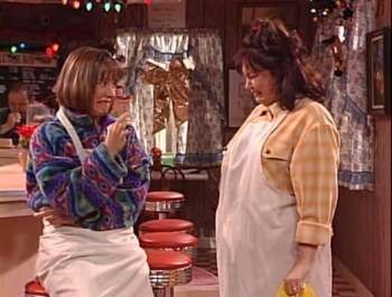 Roseanne - Season 5 Episode 12 : It's No Place Like Home for The Holidays