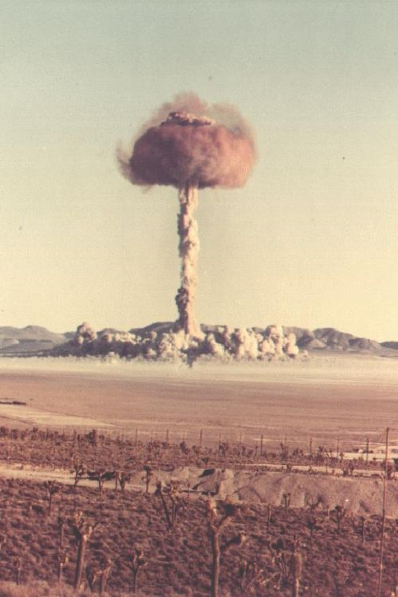Atombombák Nevada felett – plakát 3