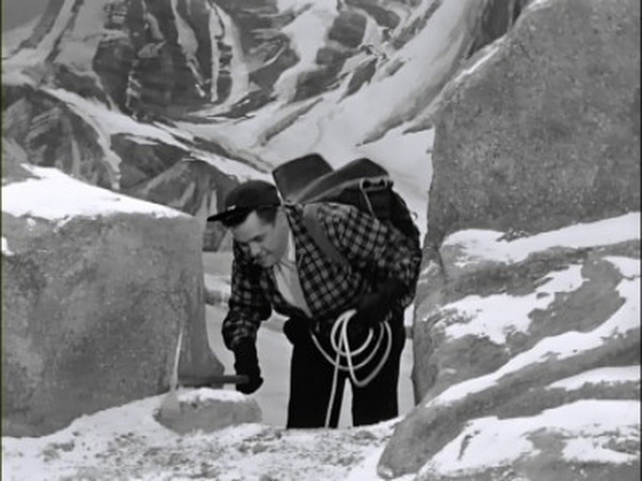 I Love Lucy - Season 5 Episode 21 : Lucy in the Swiss Alps