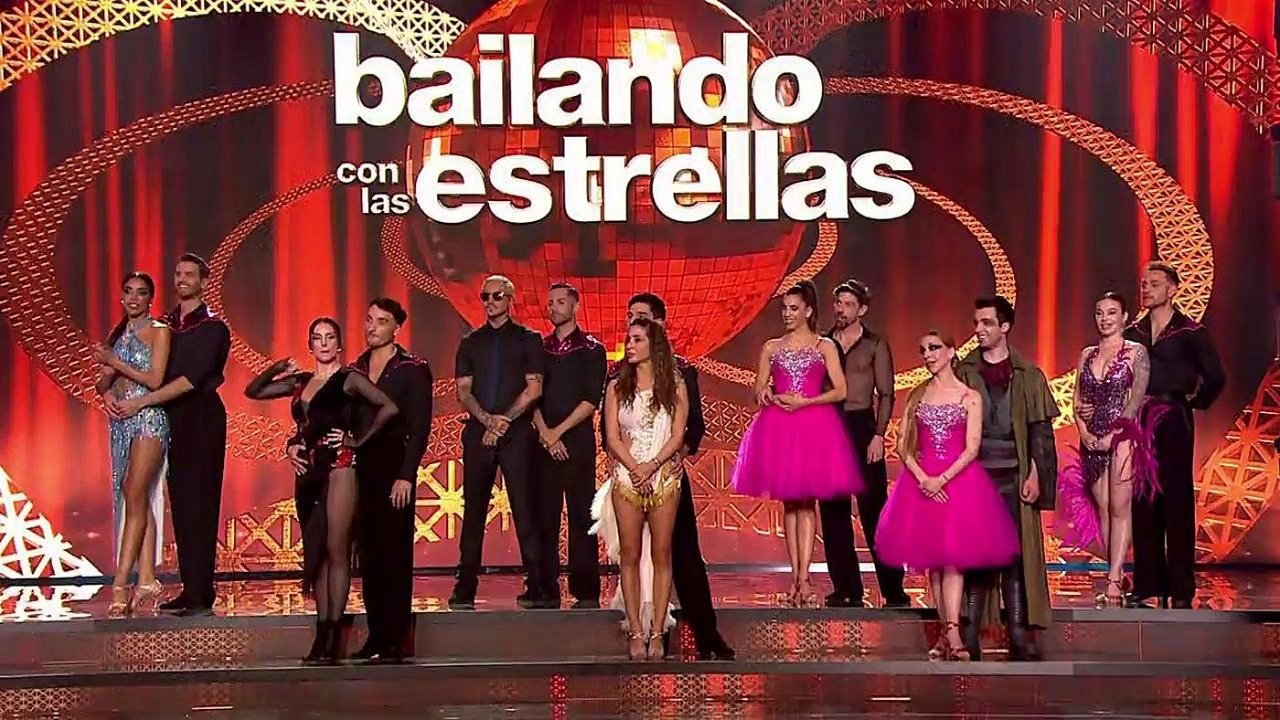 Bailando con las estrellas - Season 2 Episode 8 : Episode 8
