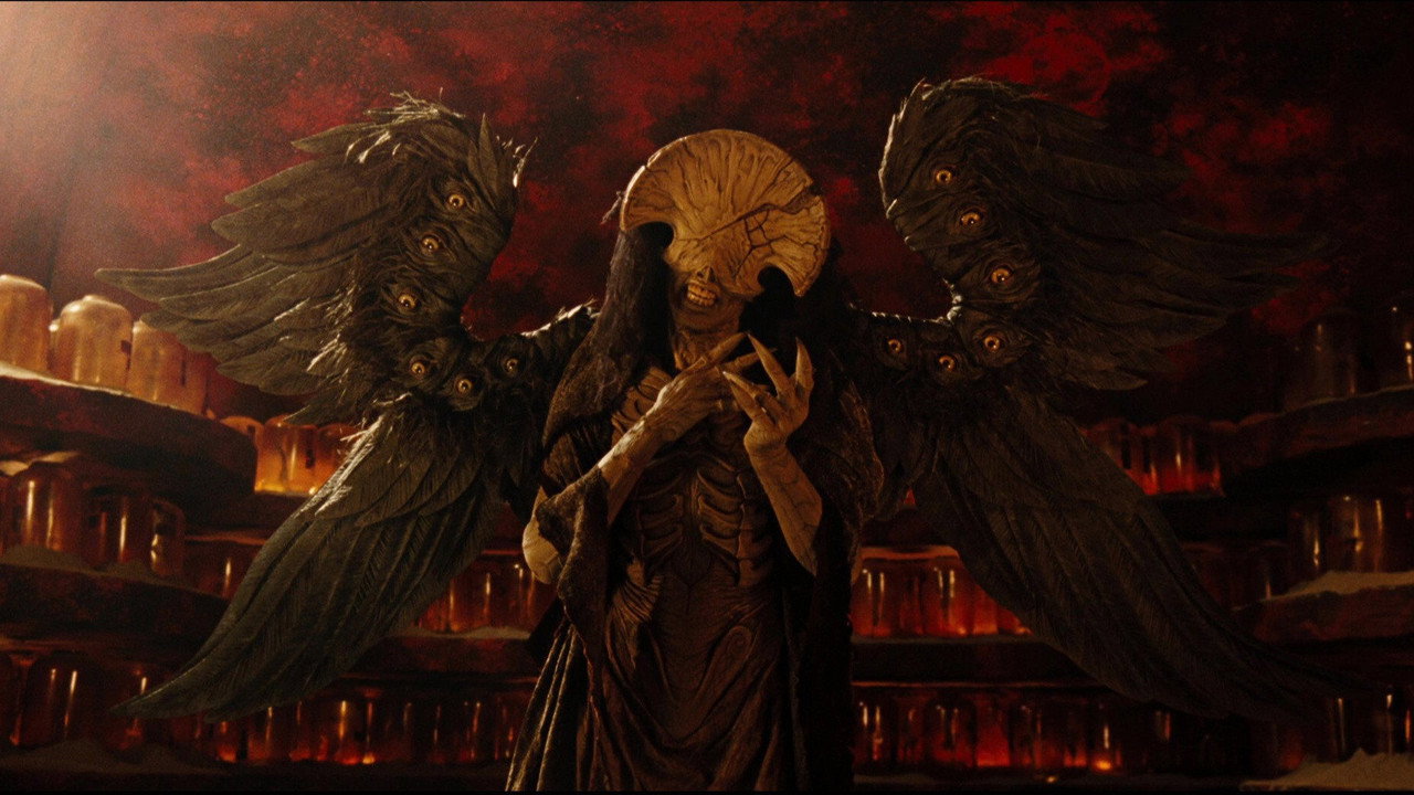 Hellboy II: The Golden Army background 54
