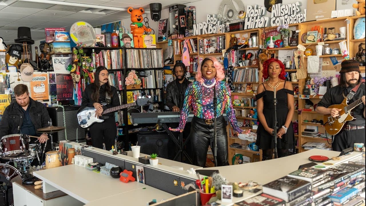 NPR Tiny Desk Concerts - Season 16 Episode 16 : Lady Wray