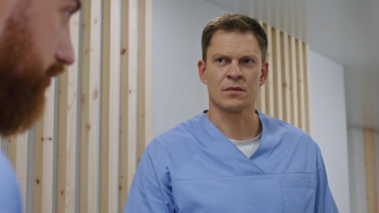 Female Doctor. New Life - Season 1 Episode 3 : Episode 3