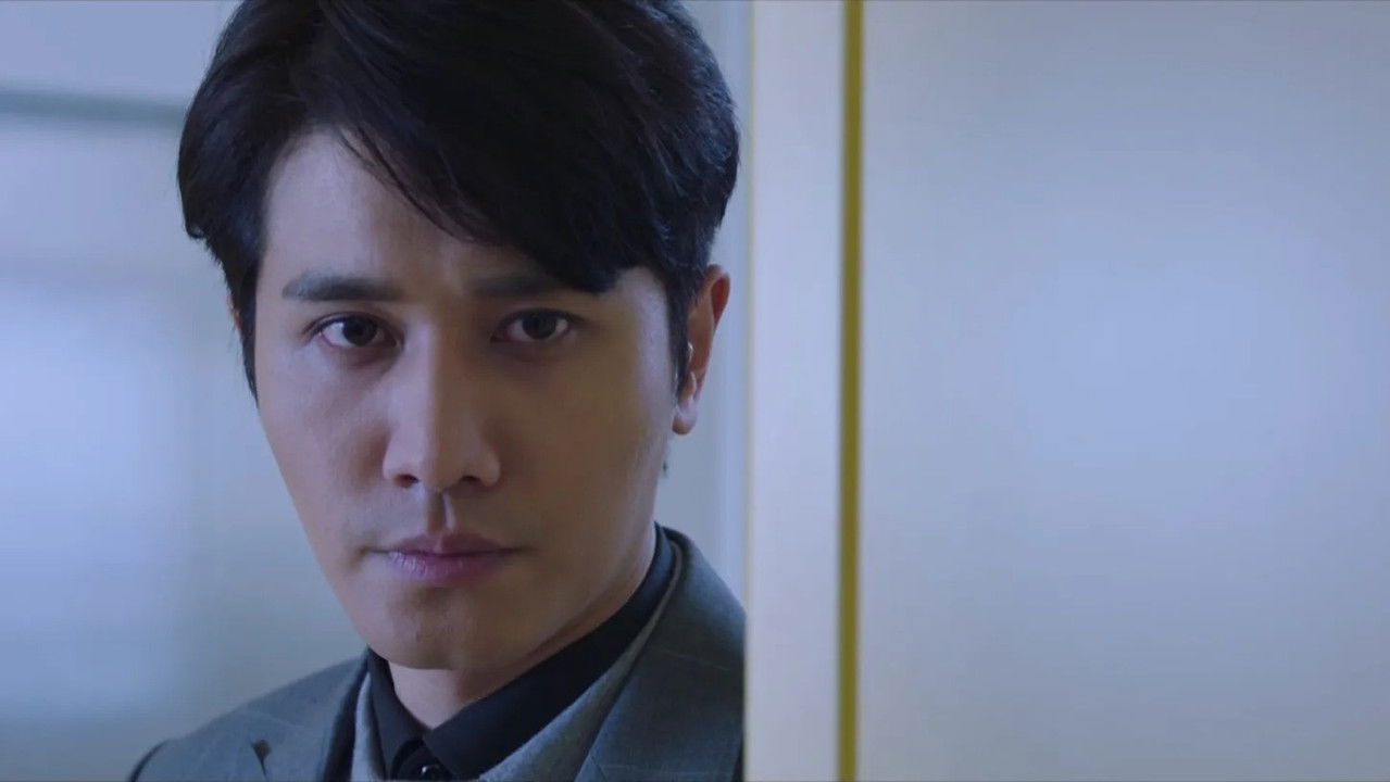 阳光之下 — Épisode 9