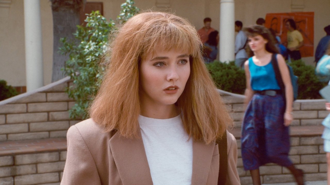 Beverly Hills, 90210 - Season 1 Episode 6 : Higher Education