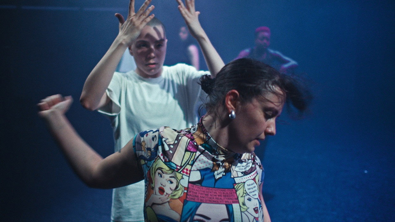 Les Corps électriques still 4