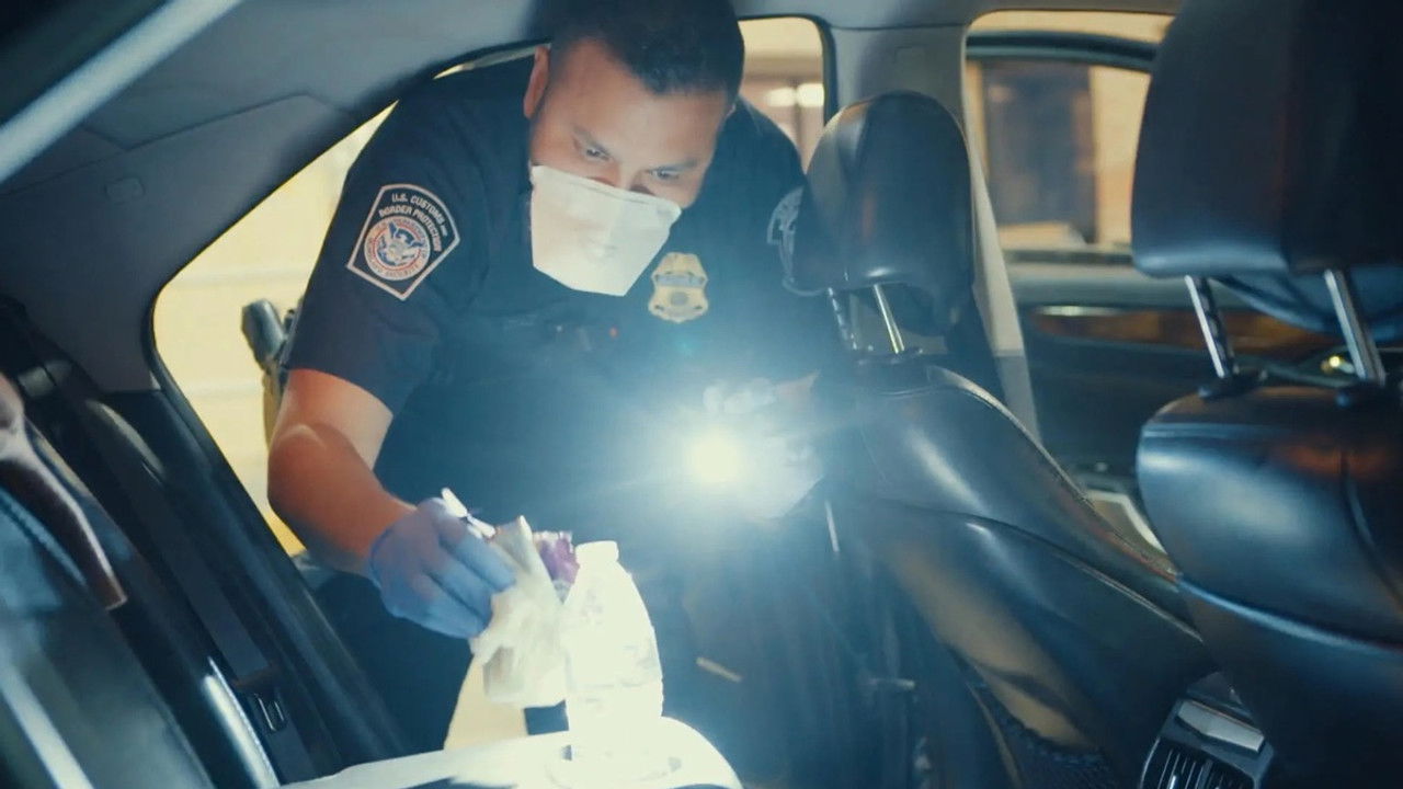 Contraband: Seized at the Border — Épisode 1