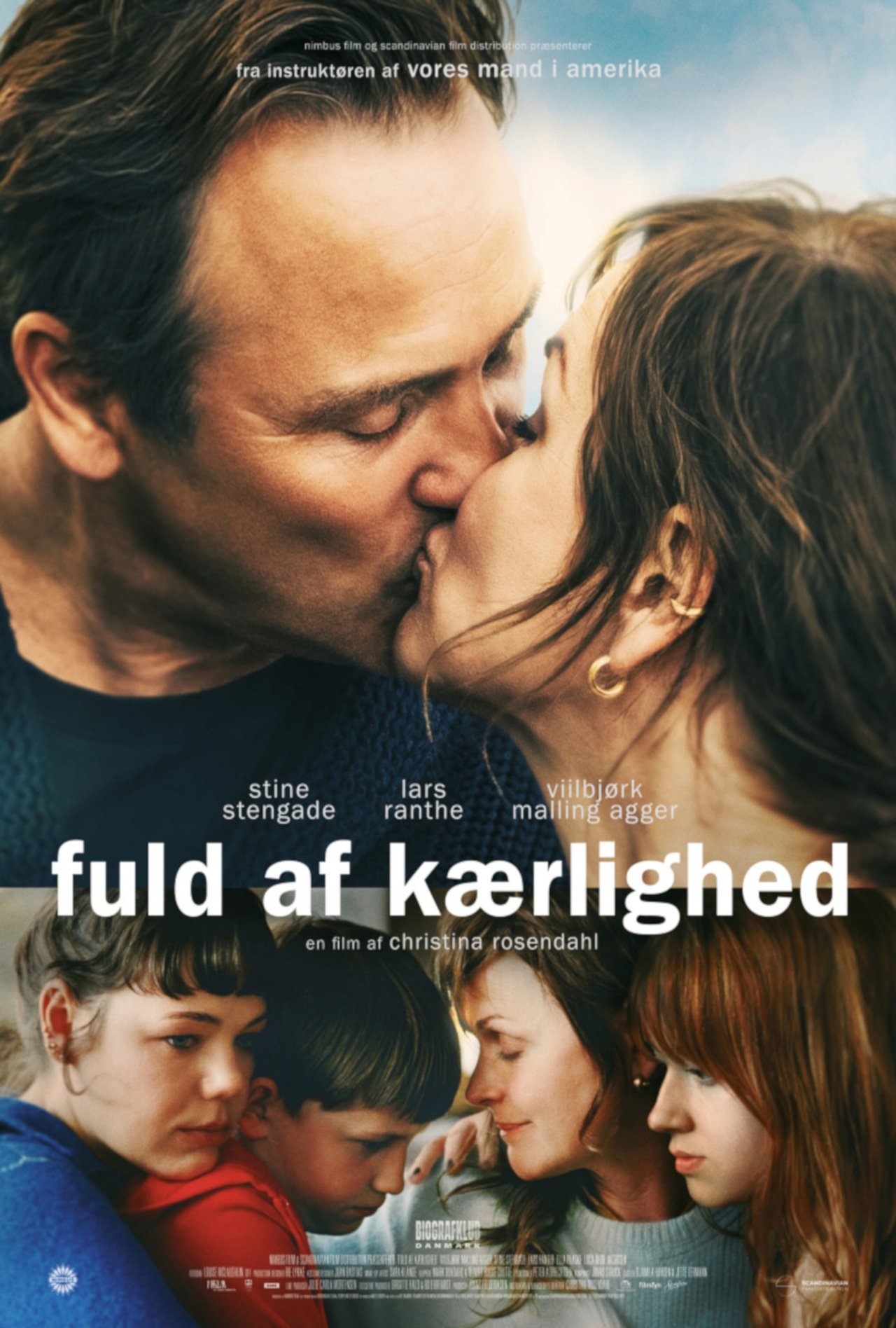 Fuld af kærlighed poster