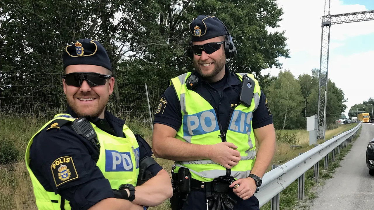 Södertäljepolisen — Épisode 1