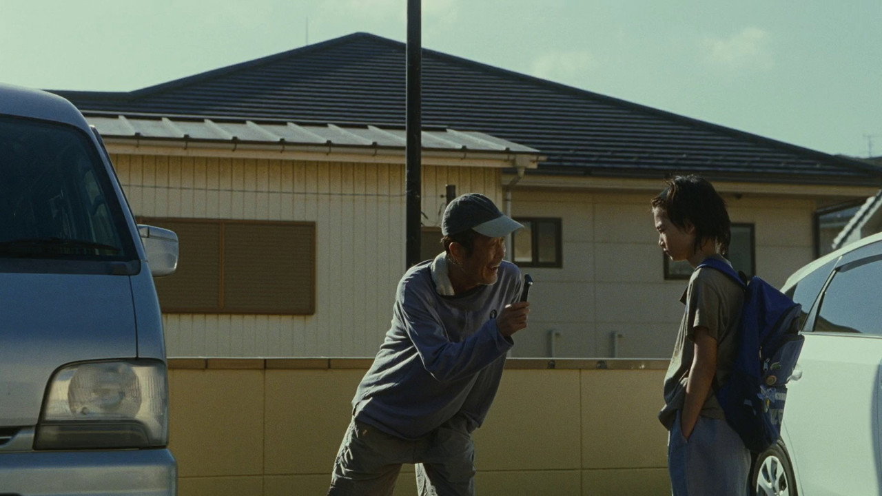 Shoplifters background 53