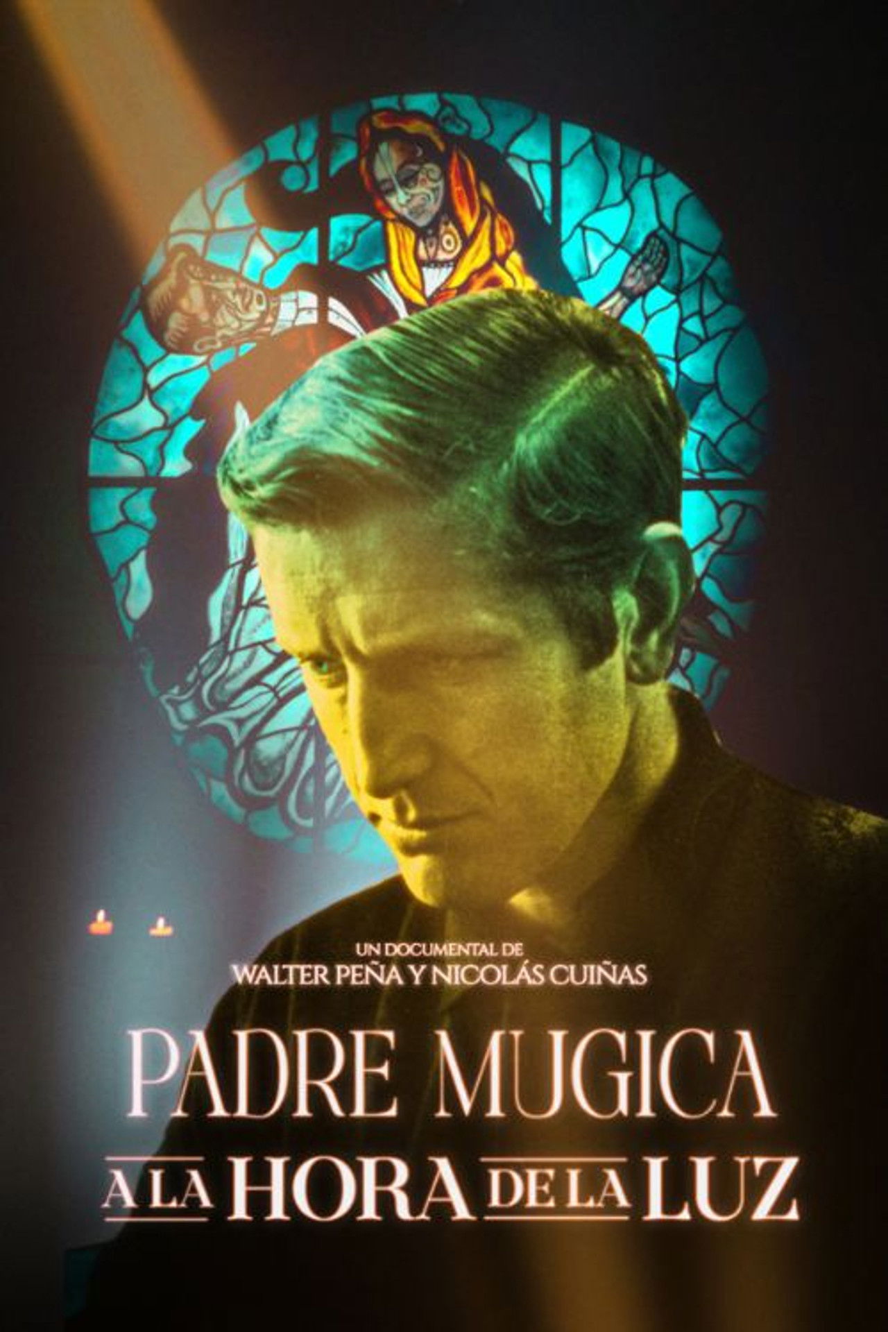 Padre Mugica, a la hora de la luz Backdrop