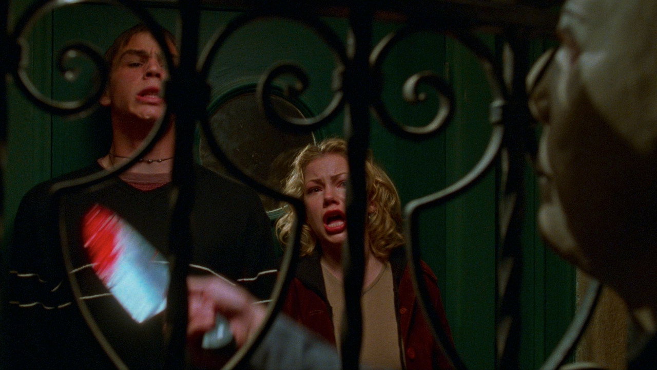 Halloween H20: 20 Years Later background 57