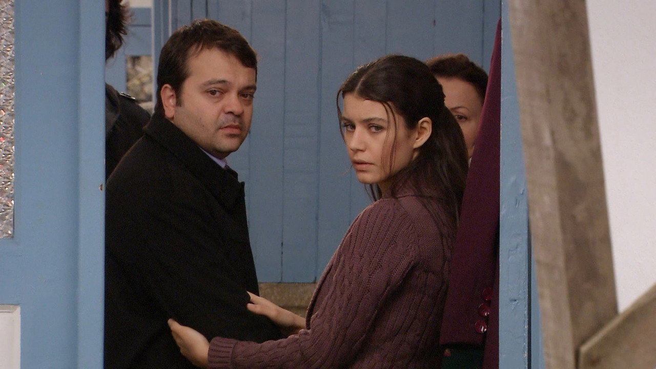 Fatmagül: A Força do Amor backdrop