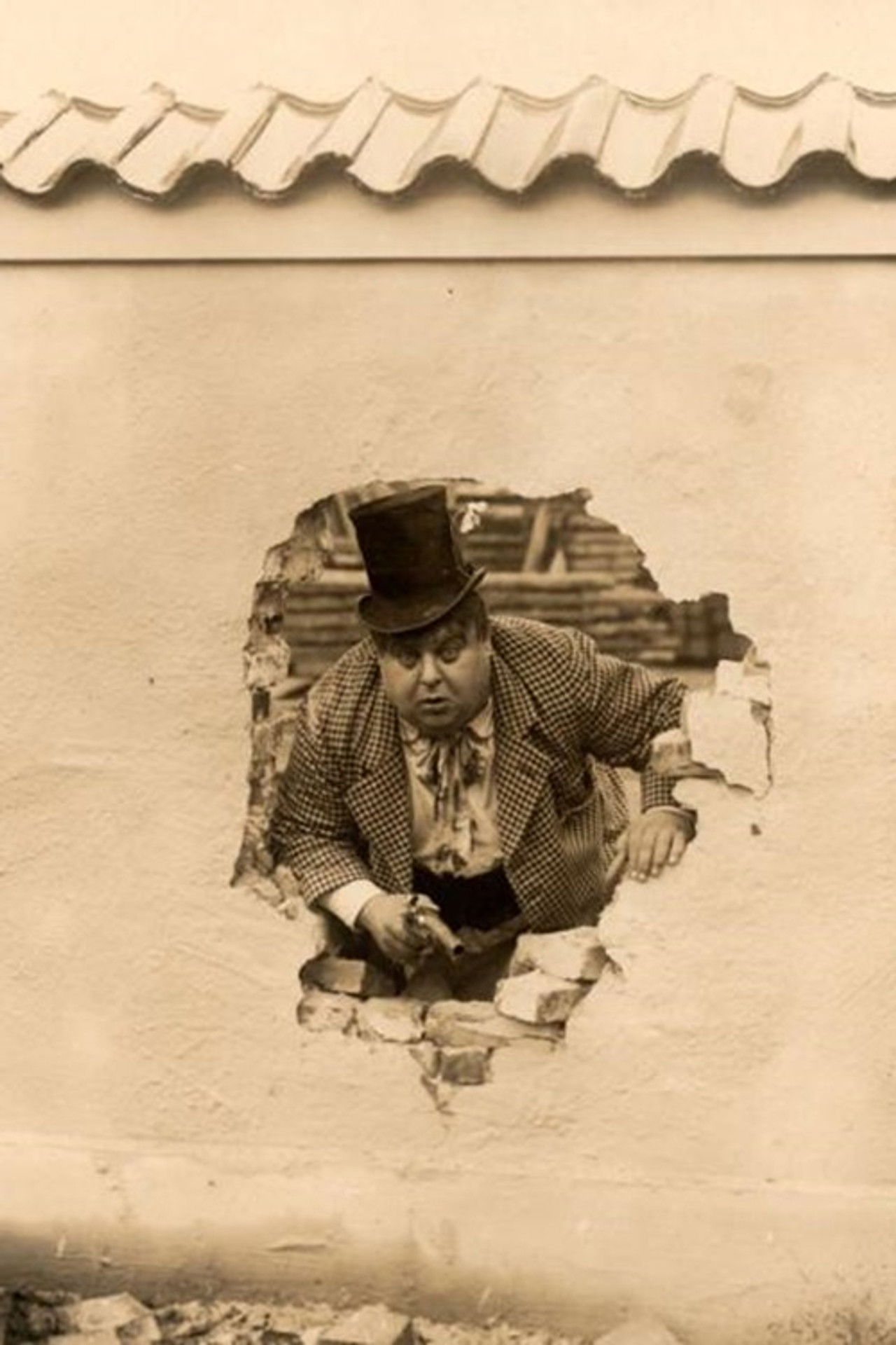 Hot on the Trail Backdrop