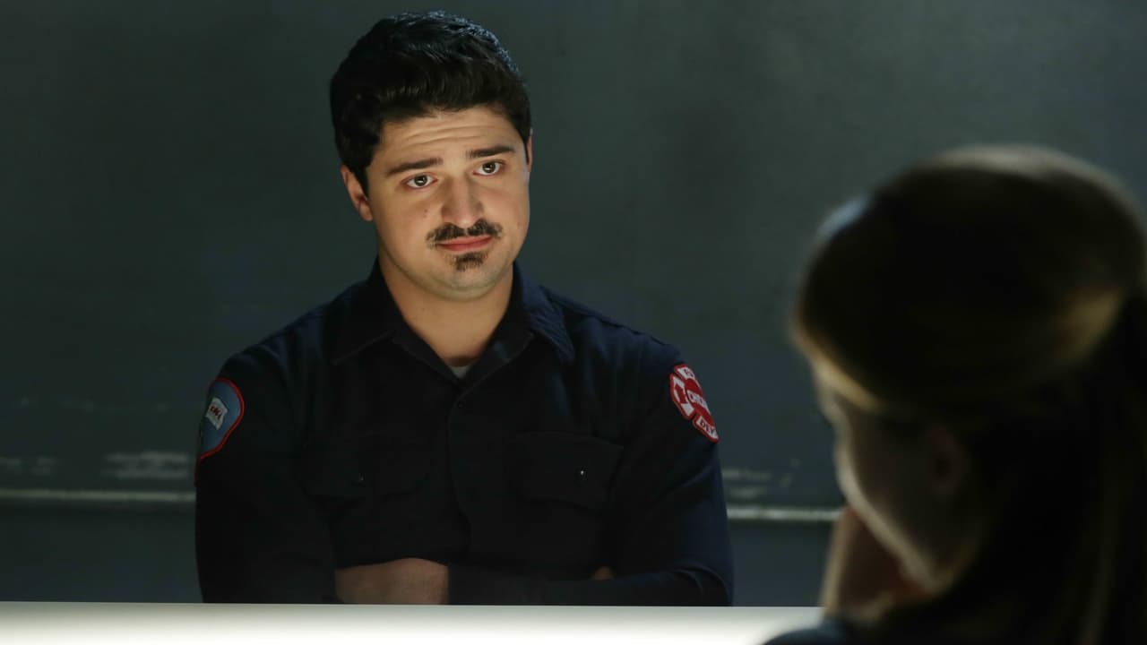 Chicago Fire - Season 2 Episode 16 : A Rocket Blasting Off