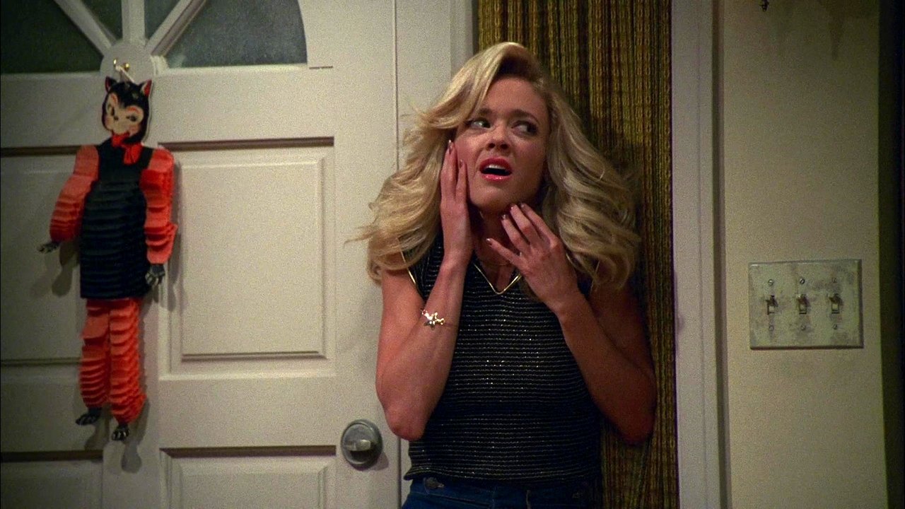 That '70s Show - Season 3 Episode 4 : Too Old to Trick or Treat, Too Young to Die
