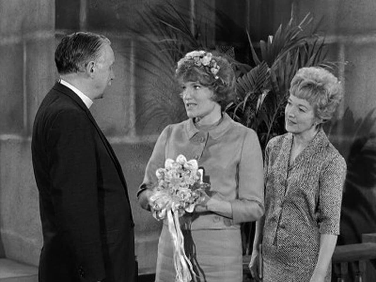 Perry Mason - Season 9 Episode 24 : The Case of the Fanciful Frail