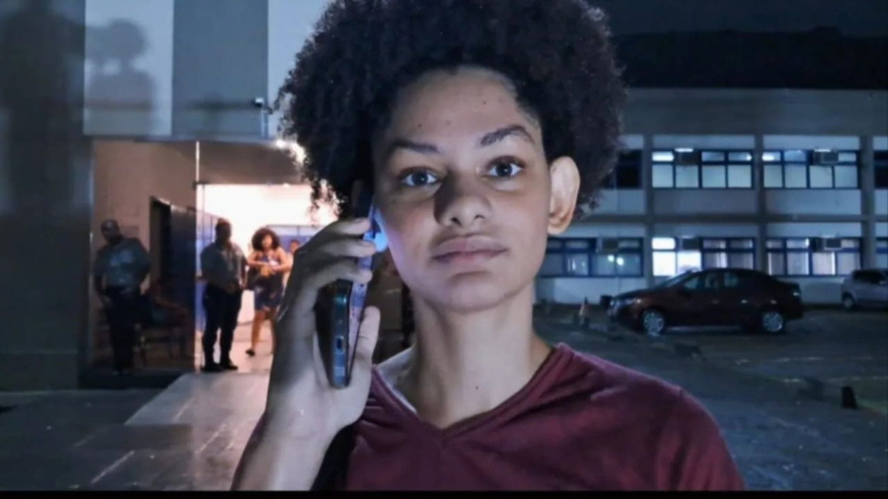 Tô Bem Backdrop