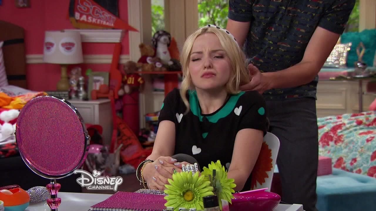 Liv and Maddie - Season 3 Episode 7 : Meatball-A-Rooney