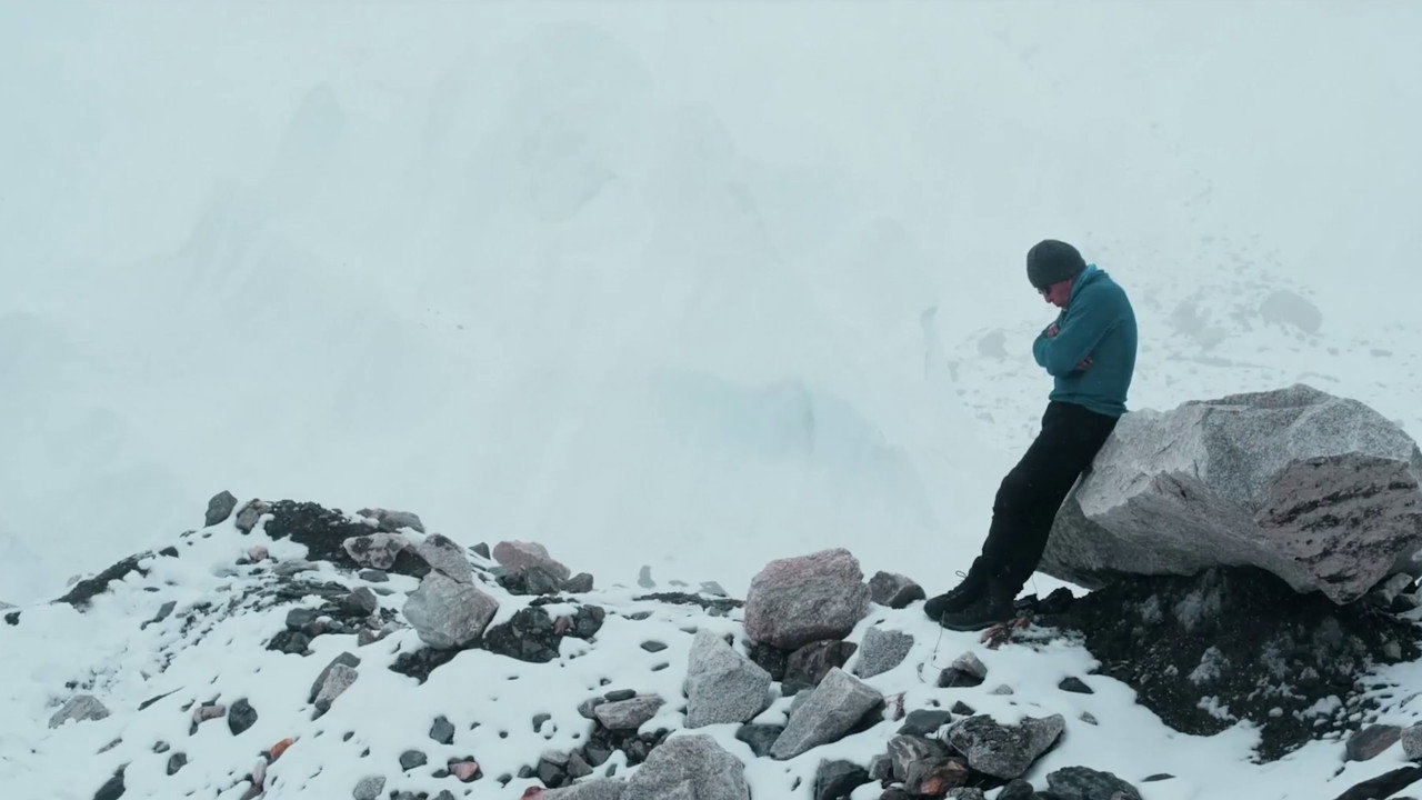 Behind the Mist still 6