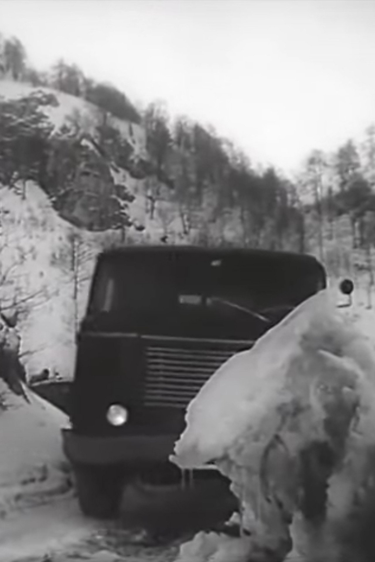 Në Ë Udhët E Vitit 2010 filmaffisch