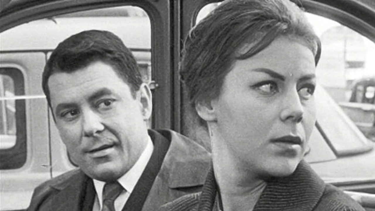 Leclerc enquête — Le Passé d'une femme